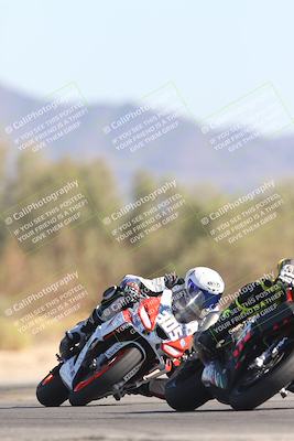 media/Nov-02-2025-CVMA (Sun) [[337aff29ab]]/Race 8-Formula Lightweight Twins Shootout/